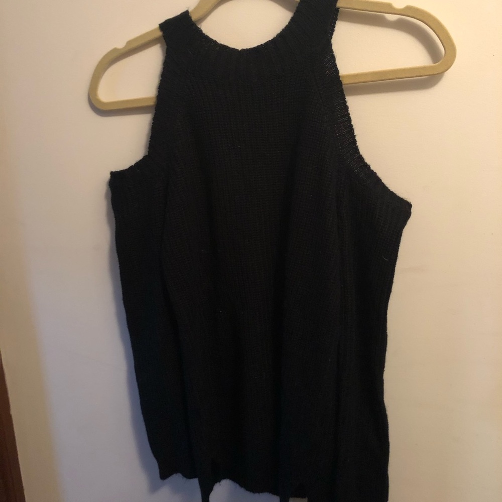 long sleeve disconnected black sweater